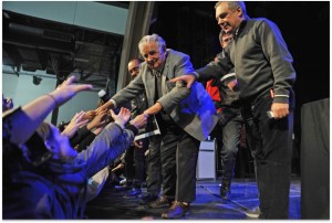 biografia de Jose Mujica - Una oveja negra al poder - Feria del libro en Argentina